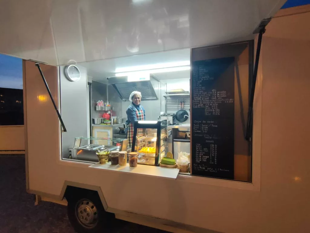 Thai_Food_Truck_Marché_De_Pont_Rouge